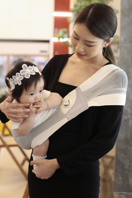 Padded Shoulder Straps Wearable Infant Sling Carrier Carrying To 35 Pounds